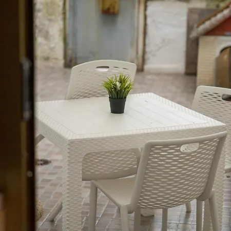 Holiday home L'oasi Di Luis Naples